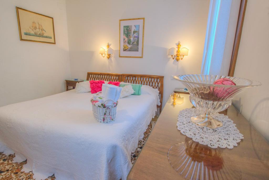 Residenza De L'Osmarin Suites Venice Luaran gambar